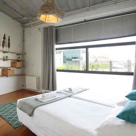 公寓 Stunning Close To Amstel River