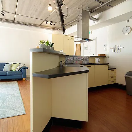 Stunning Close To Amstel River