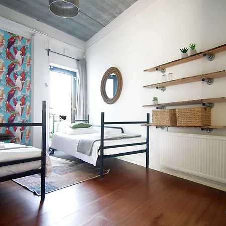 Stunning Close To Amstel River