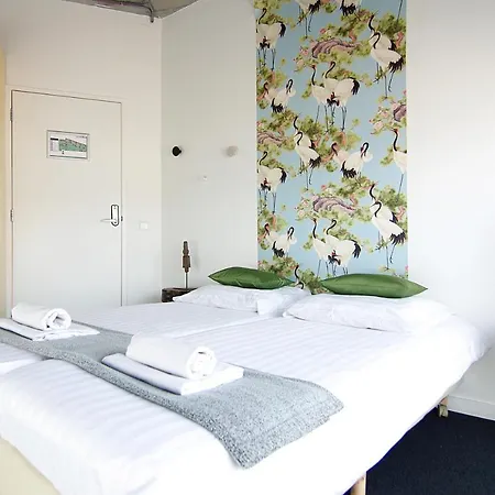 Апартаменты Stunning Close To Amstel River