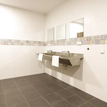 Stunning Close To Amstel River דירה *